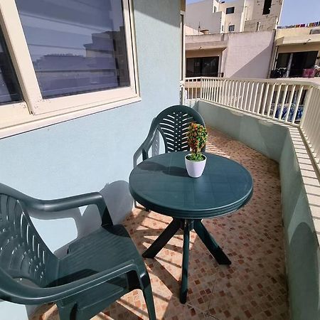 Bugibba Corner Apartment Stone Away From The Sea Bahía de San Pablo Exterior foto