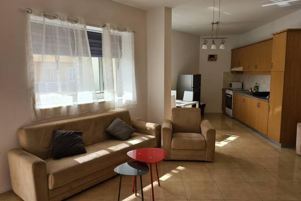 Bugibba Corner Apartment Stone Away From The Sea Bahía de San Pablo Exterior foto